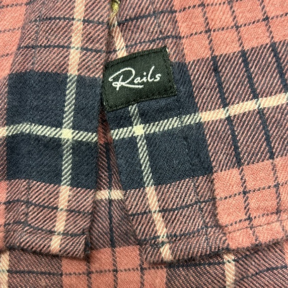 Rails Andie Button Down Shirt In Rose Indigo‎ Plaid Ruffle Collar Casual XS - Picture 13 of 17